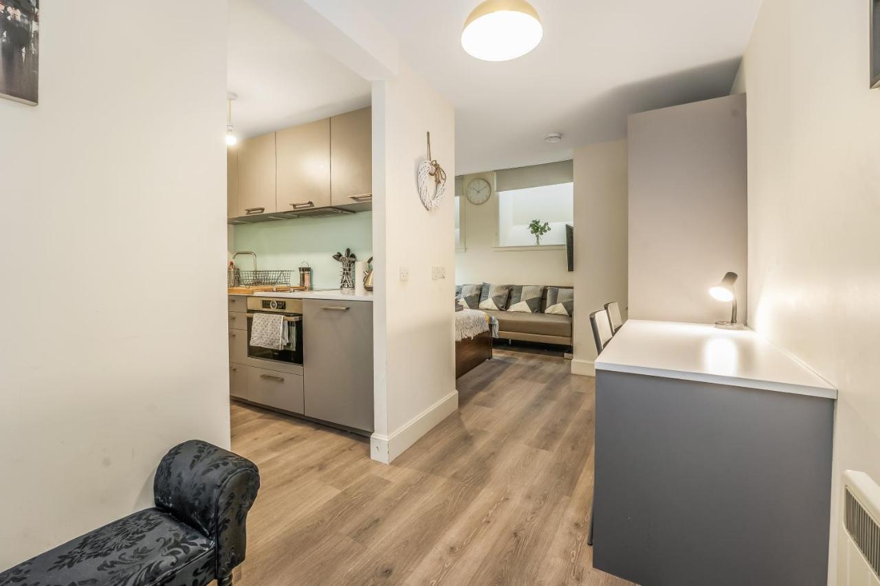 Relaxing & Cozy Studio Apartment - Oasis In The Heart Of Edinburgh - Sleeps Up To 3 Guests Buitenkant foto